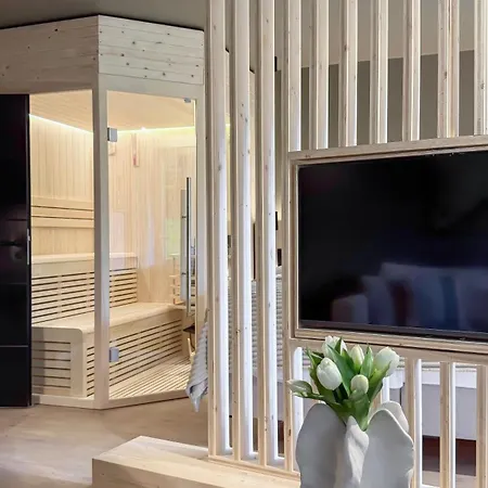 Inside - Retreat - Private Sauna * Винтерберг