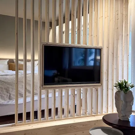 Inside - Retreat - Private Sauna *