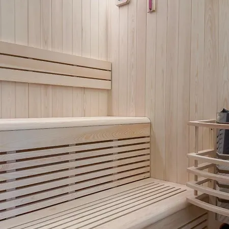 Inside - Retreat - Private Sauna Apartment
